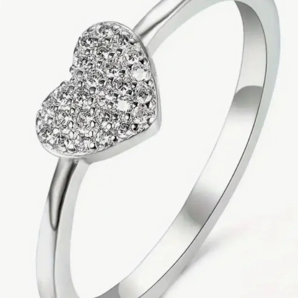 Elegant Silver Heart Ring with Pavé Stones